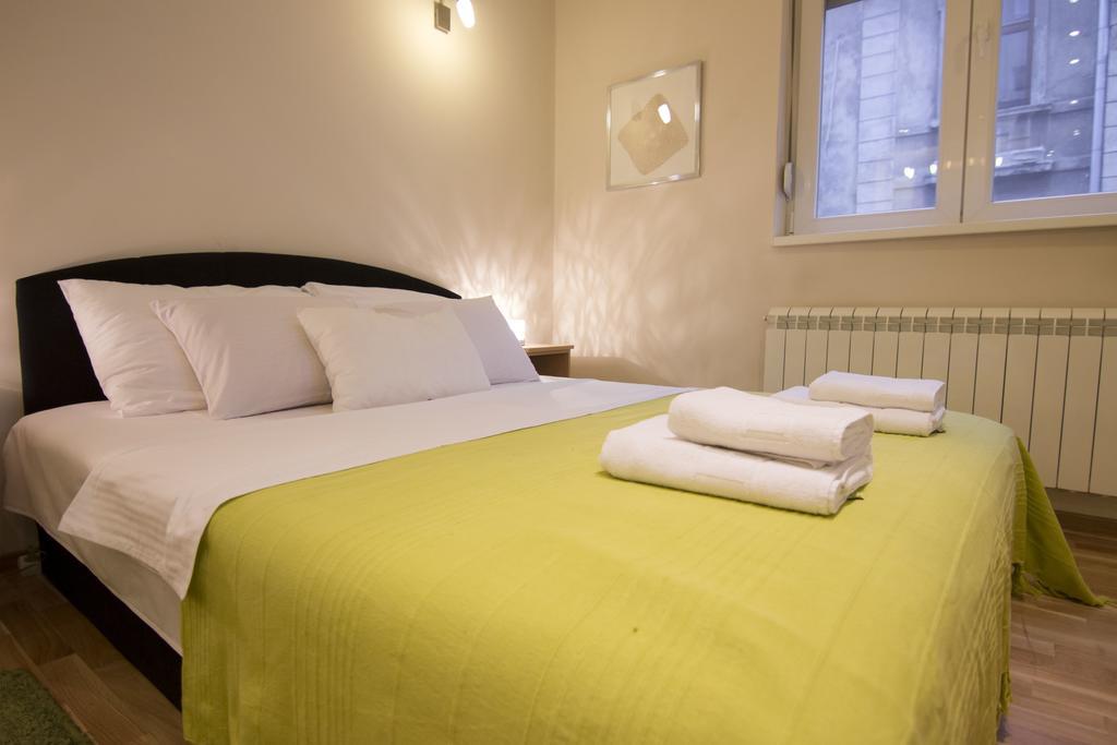 Apartment Forest Belgrad Zimmer foto